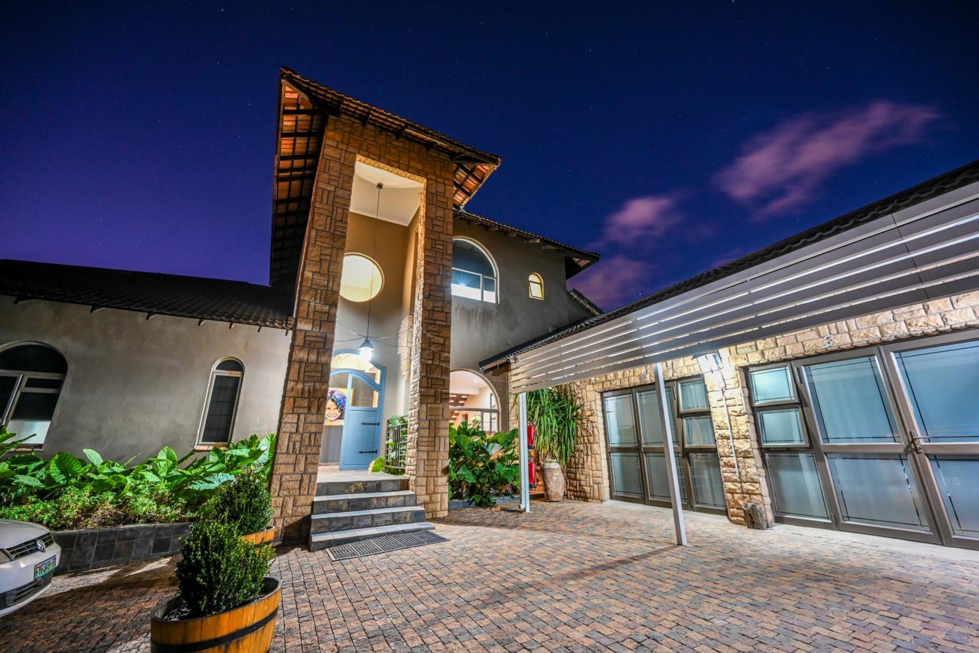 Blue Rain Guest House Bloemfontein Dış mekan fotoğraf
